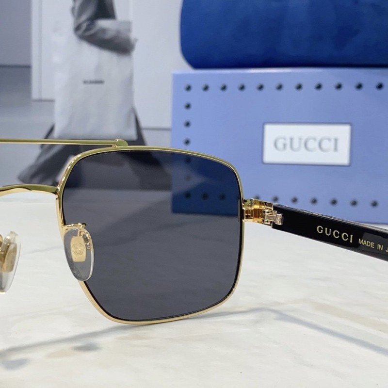 Gucci Unisex Sunglass (Multi Color)