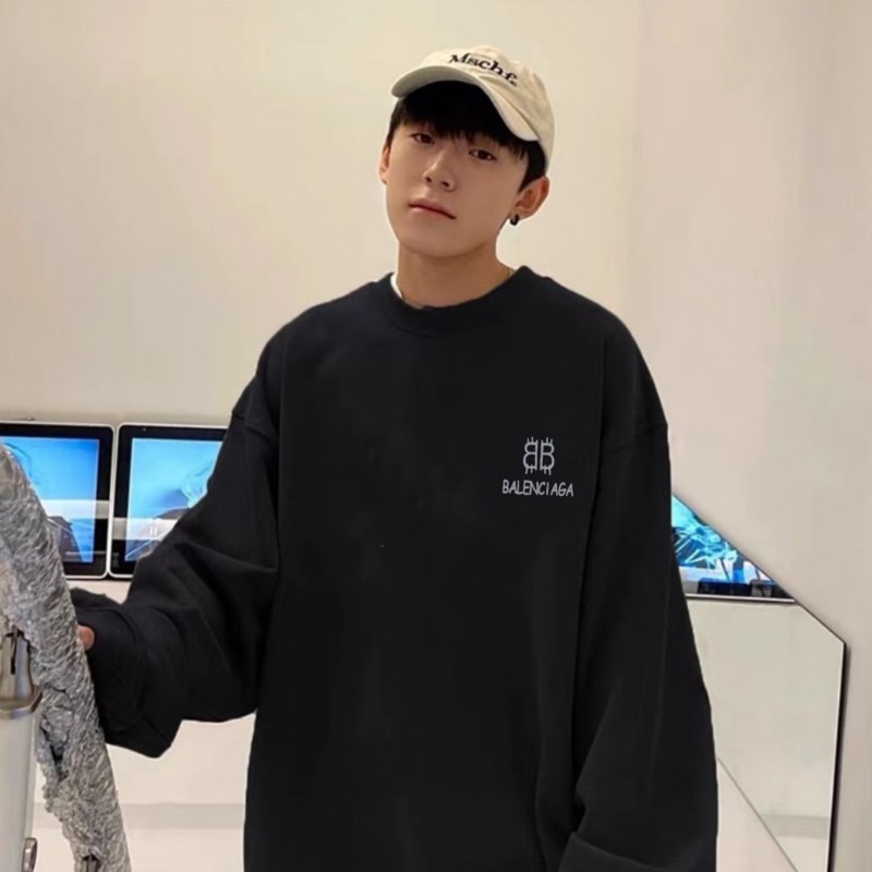 Balenciaga Unisex Sweater