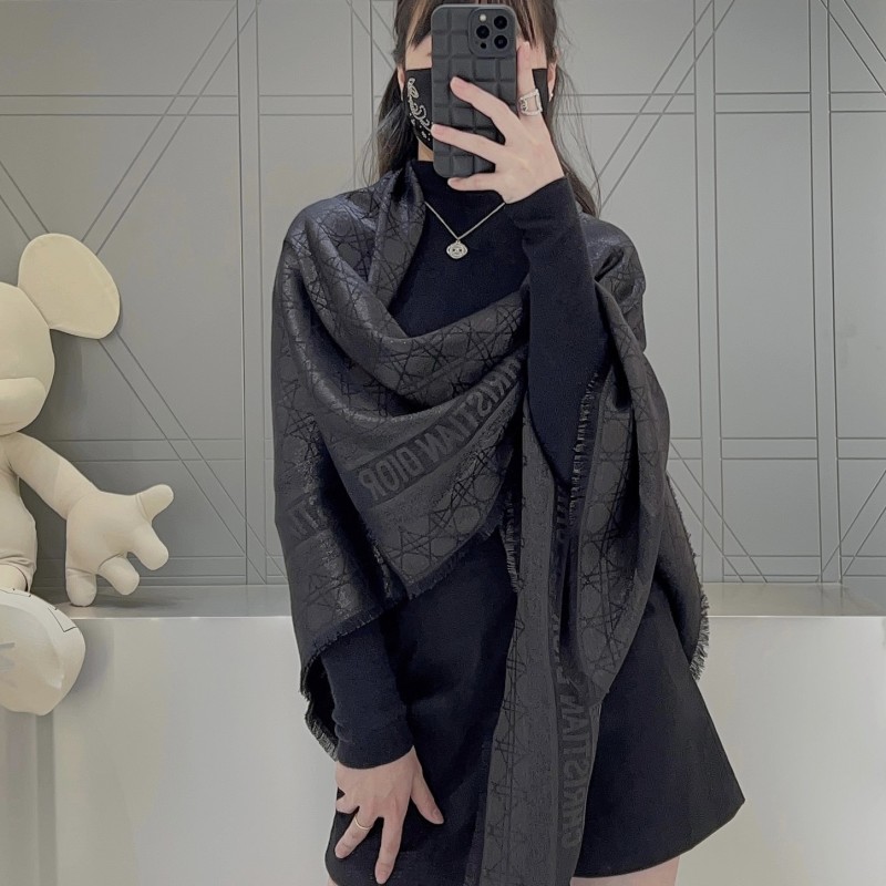 Dior Shawl