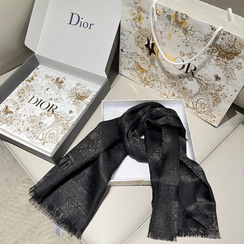 Dior Shawl