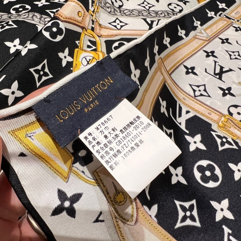 LV Scarf