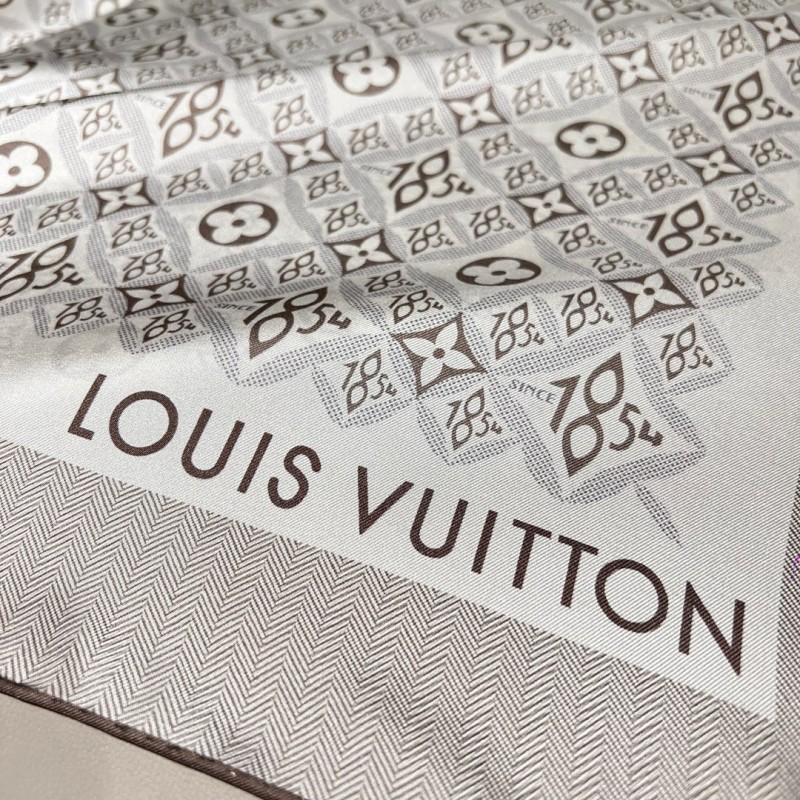 LV Scarf