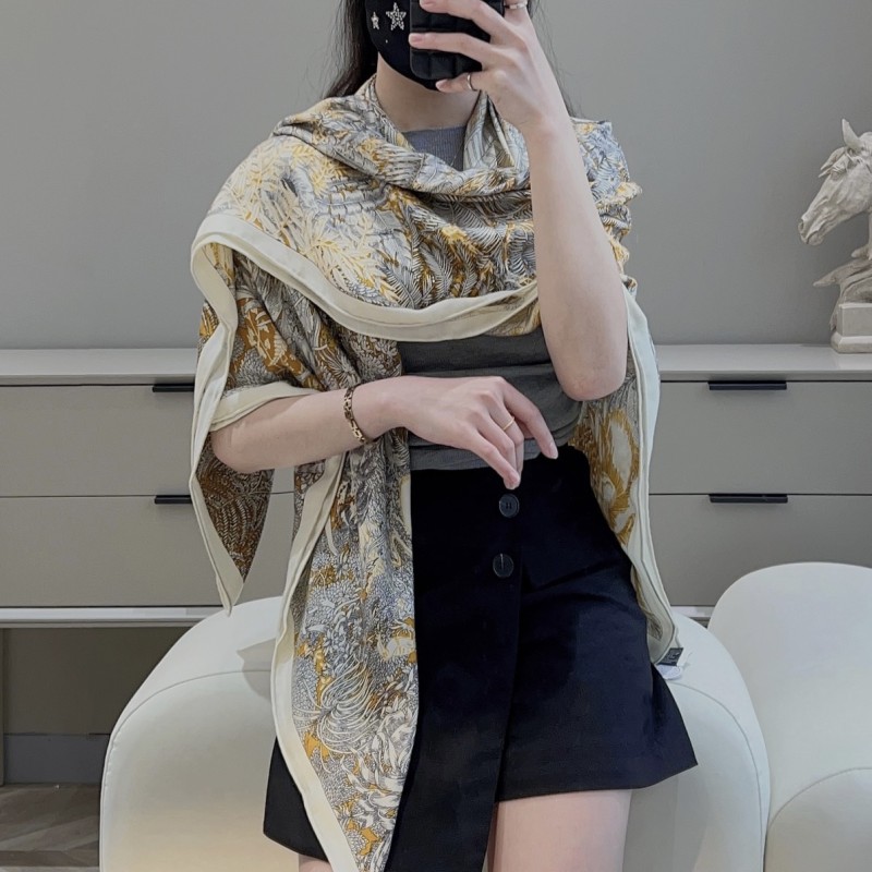 Hermes Shawl