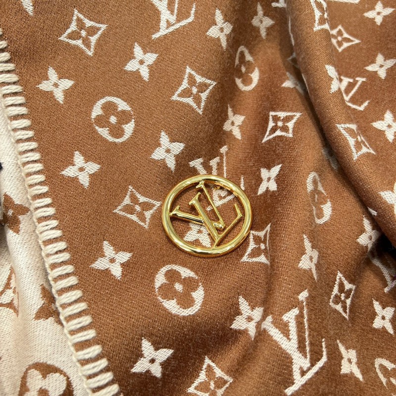 LV Cloak