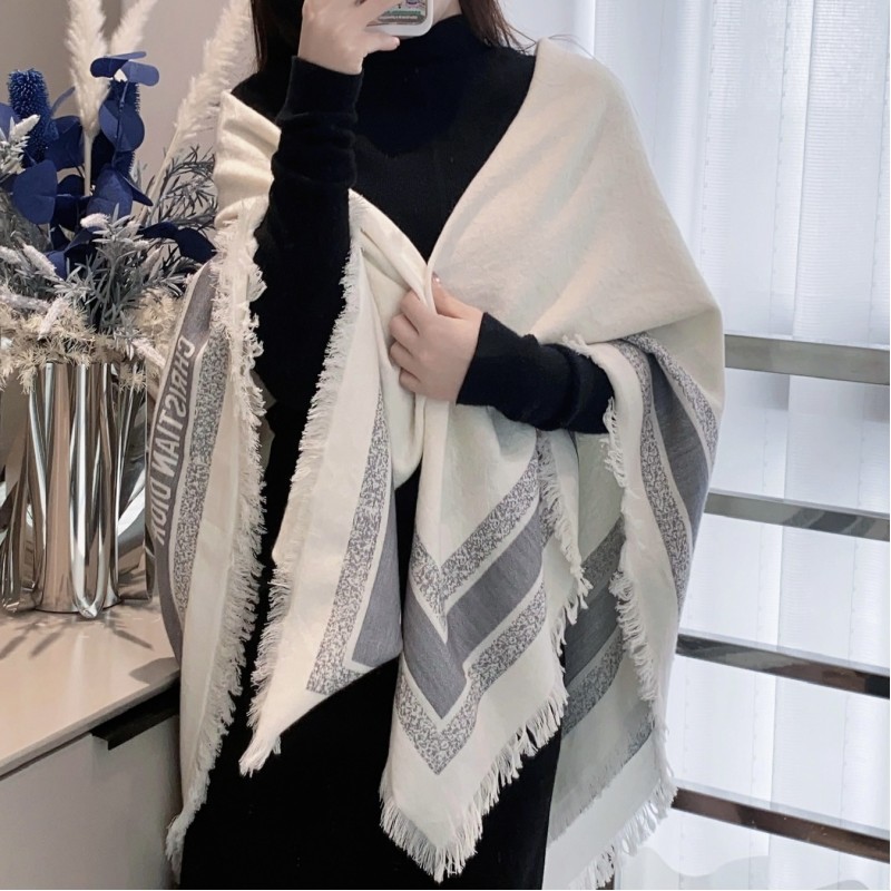 Dior Shawl