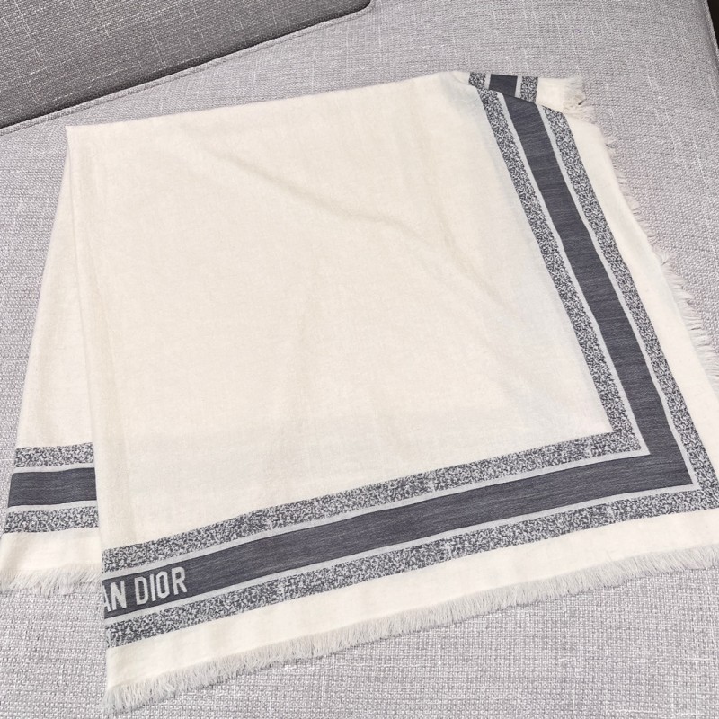 Dior Shawl