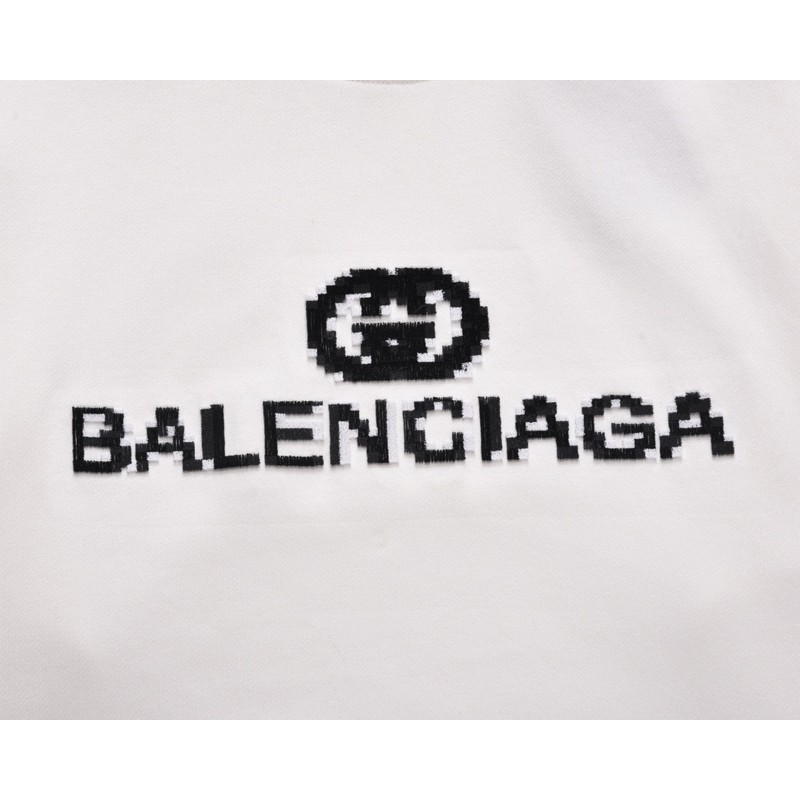 Balenciaga Unisex Sweater