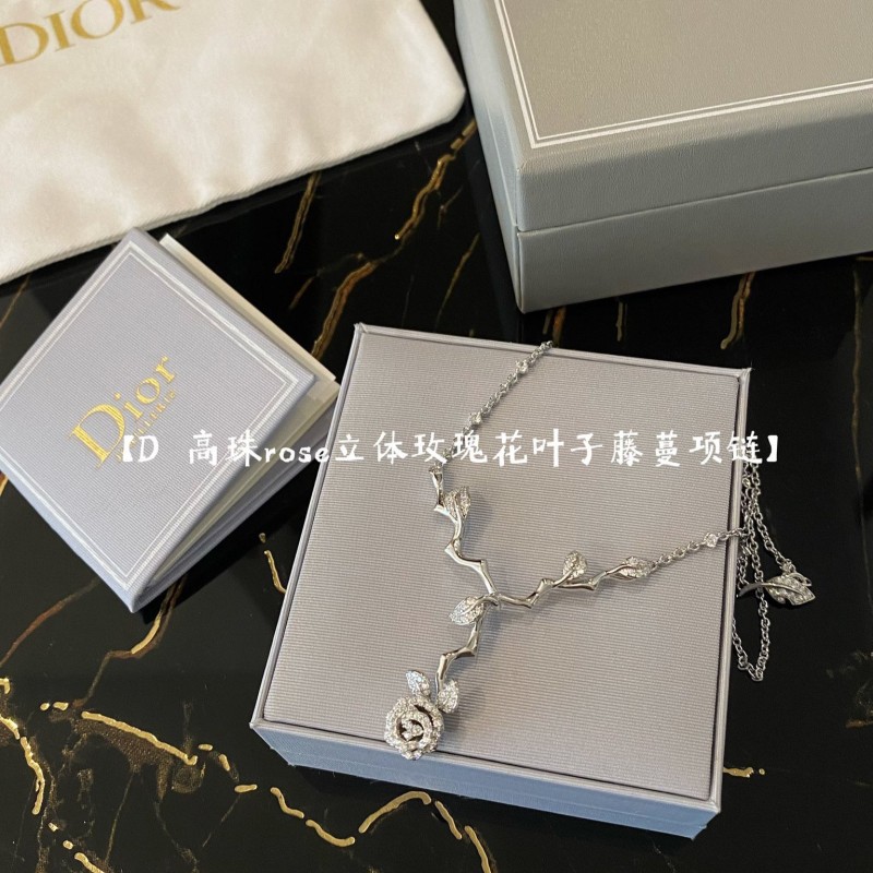 Dior Necklace 