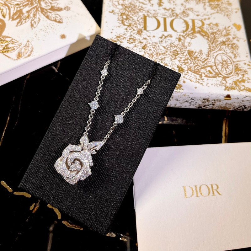 Dior Necklace 