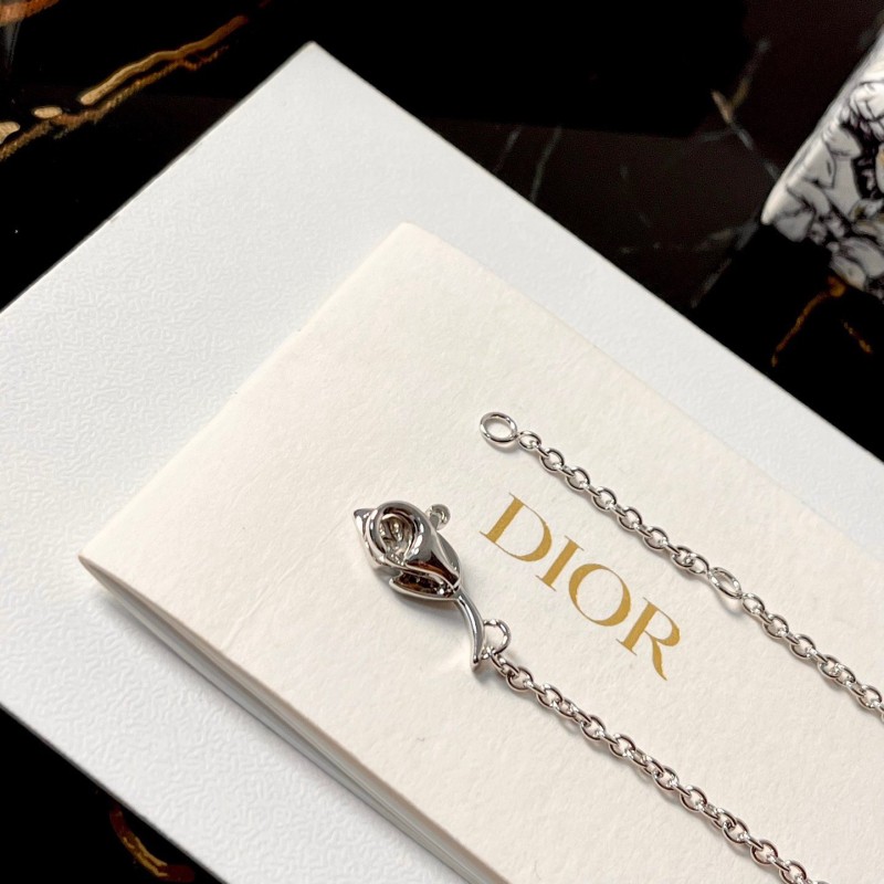 Dior Necklace 