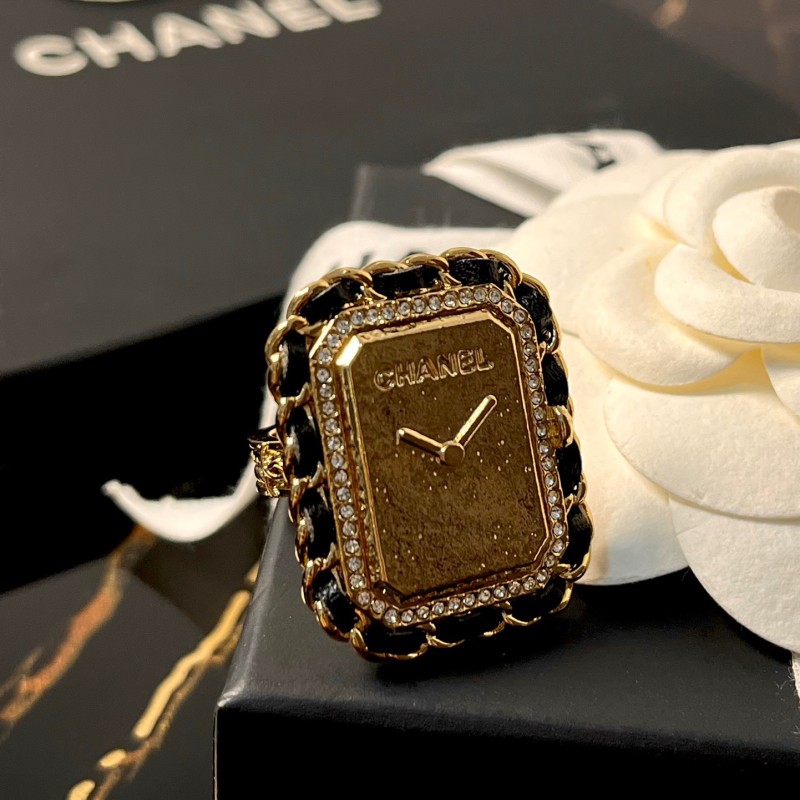 Chanel Ring