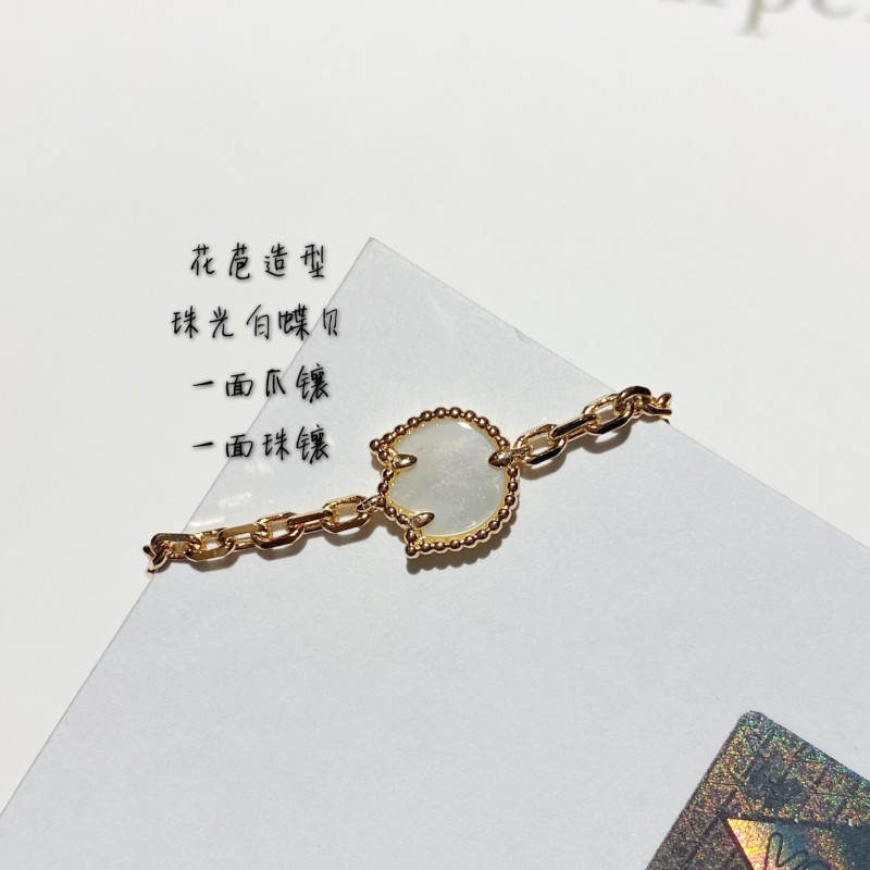 VCA Bracelet