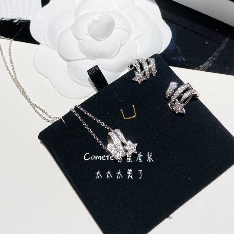 Chanel Necklace / Earrings 