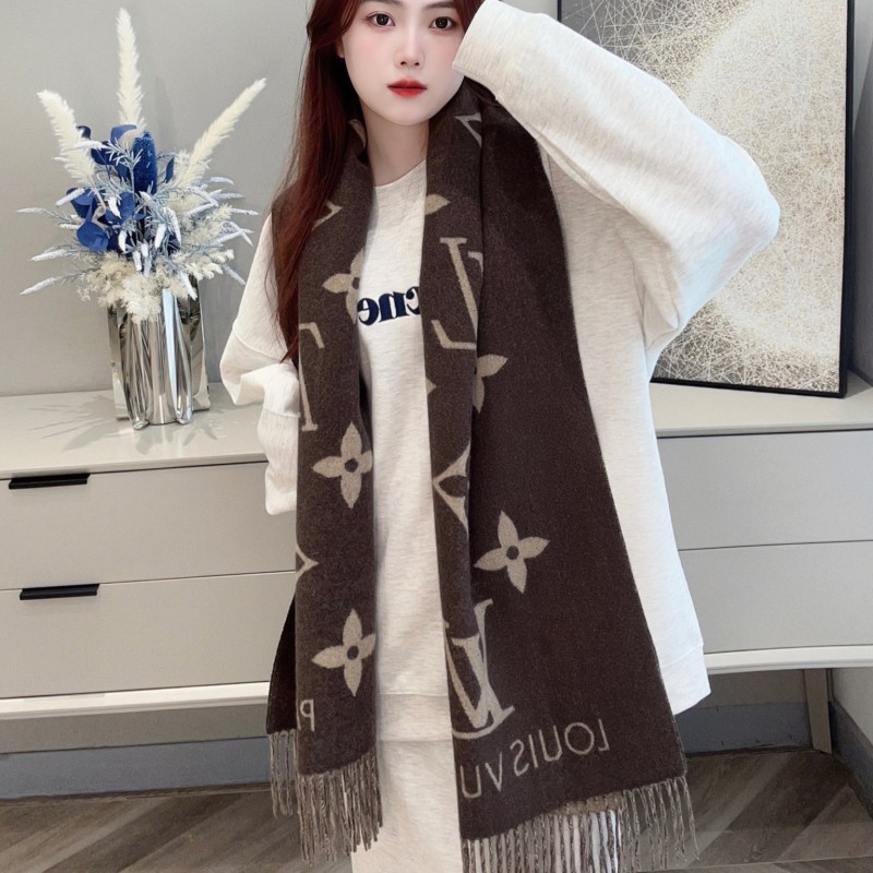 LV Scarf