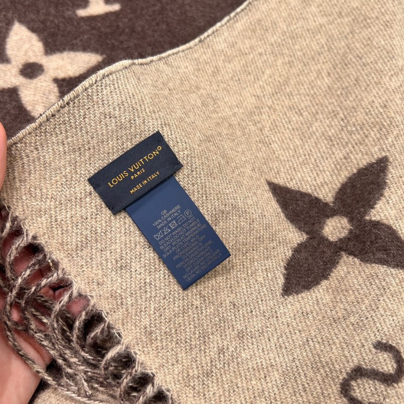 LV Scarf