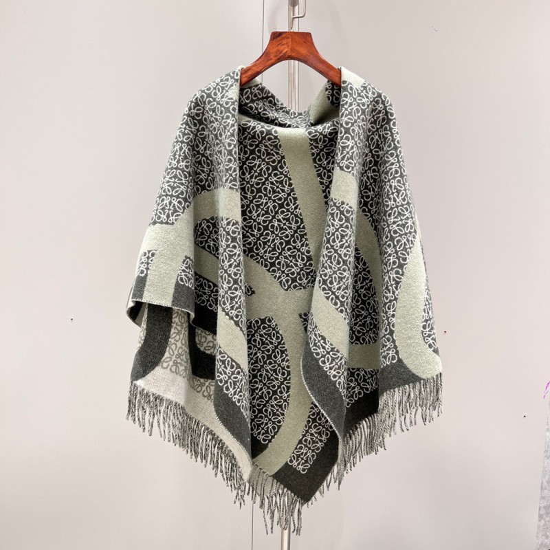 Loewe Blanket