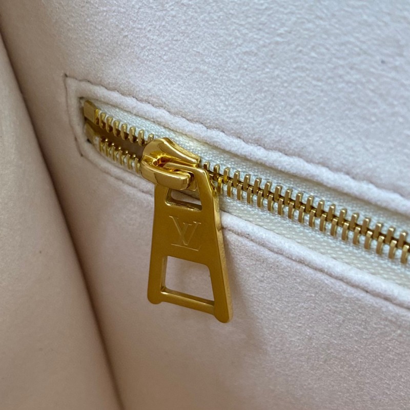 LV Tote Mini