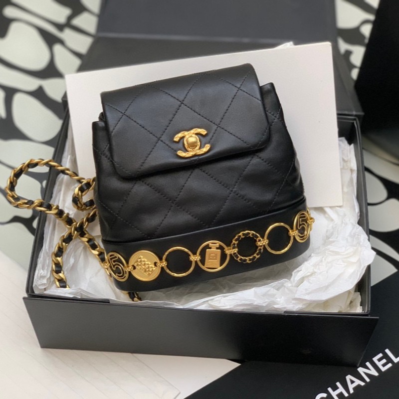 Chanel 双肩包