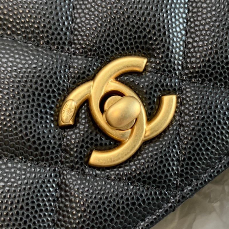 Chanel 金牌口盖包