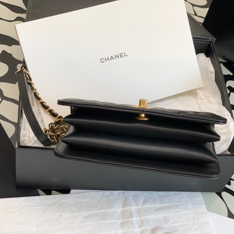 Chanel 金牌口盖包