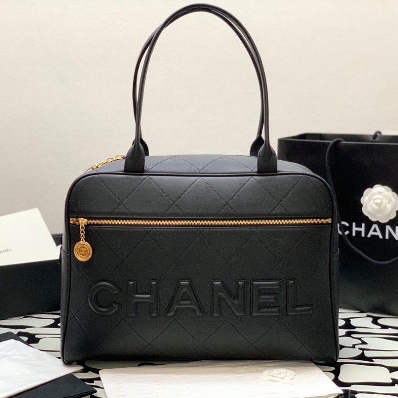 Chanel 保龄球包