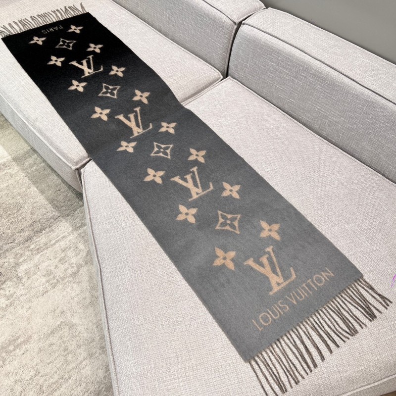 LV Scarf