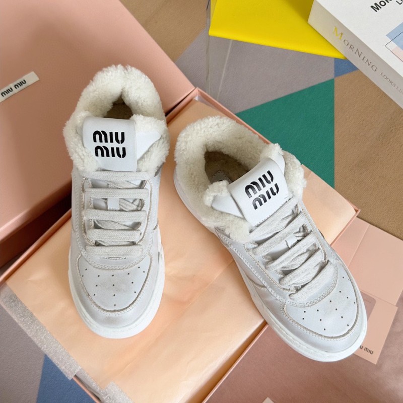 MiuMiu Casual Sneaker