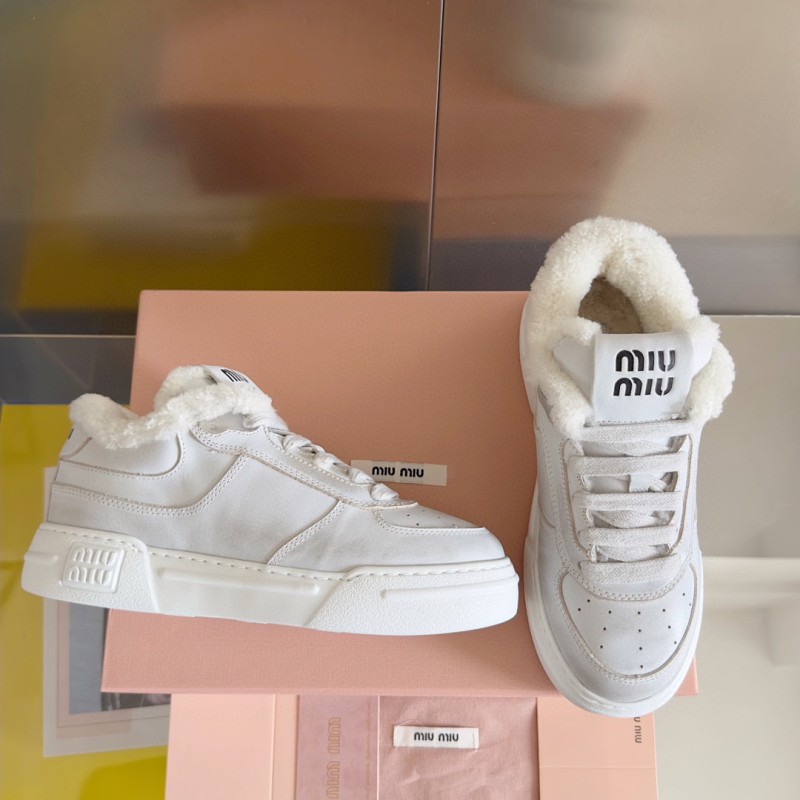 MiuMiu Casual Sneaker