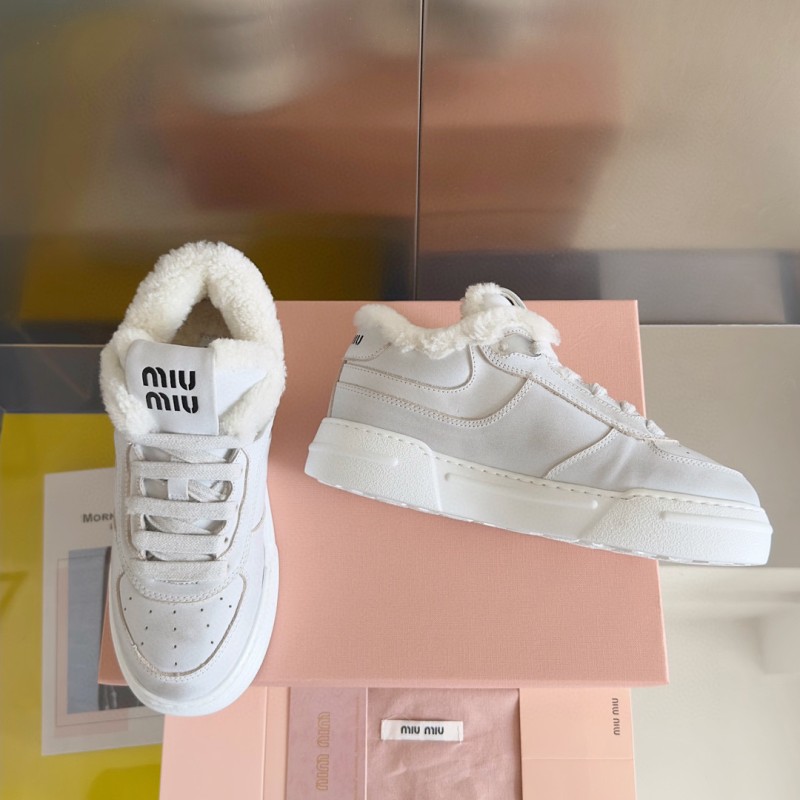 MiuMiu Casual Sneaker