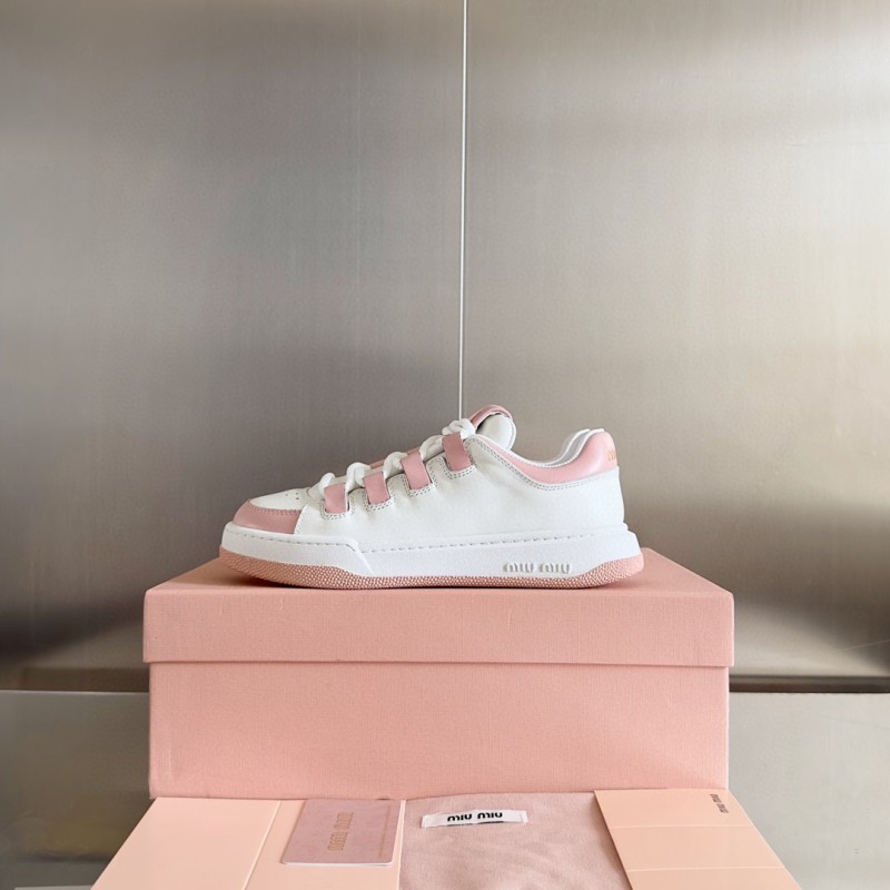 MiuMiu Casual Sneaker