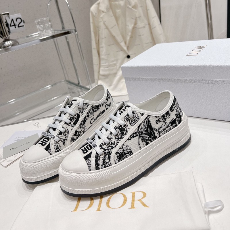 Dior Walk 'n' Dior Sneaker