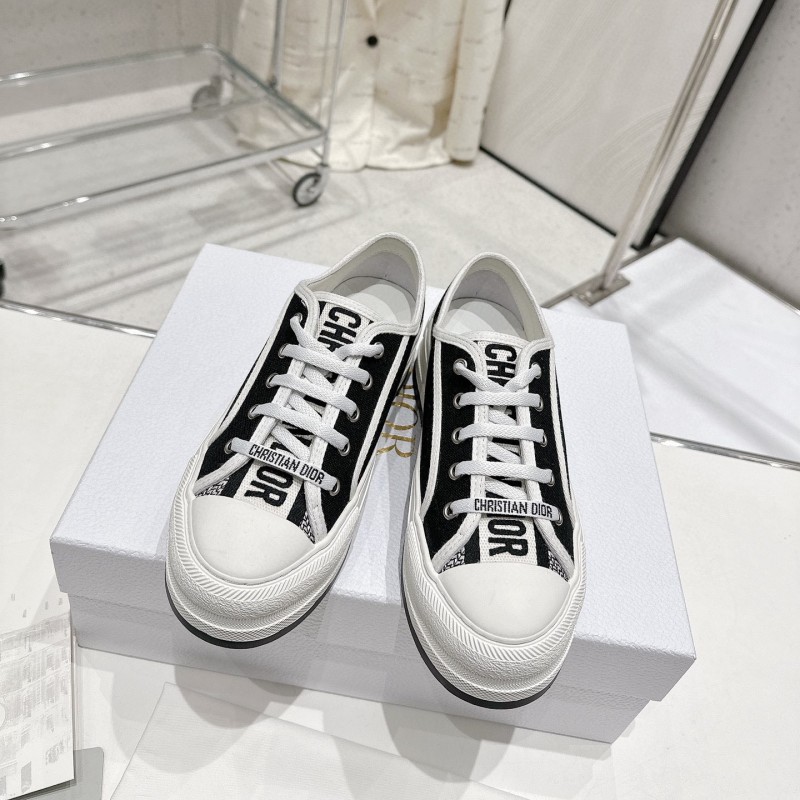 Dior Walk 'n' Dior Sneaker