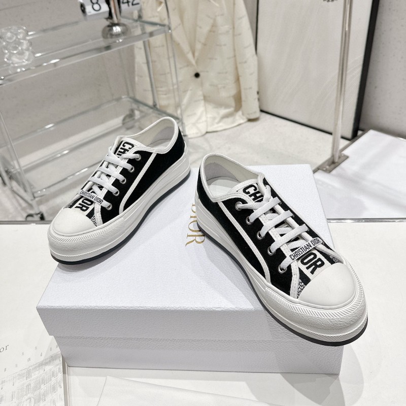 Dior Walk 'n' Dior Sneaker