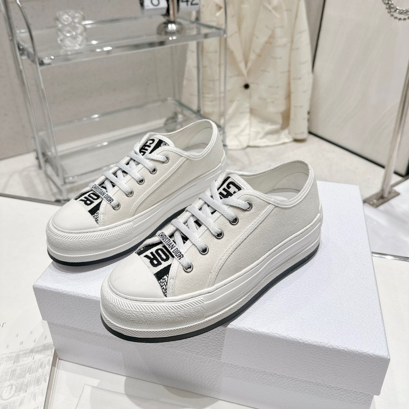 Dior Walk 'n' Dior Sneaker