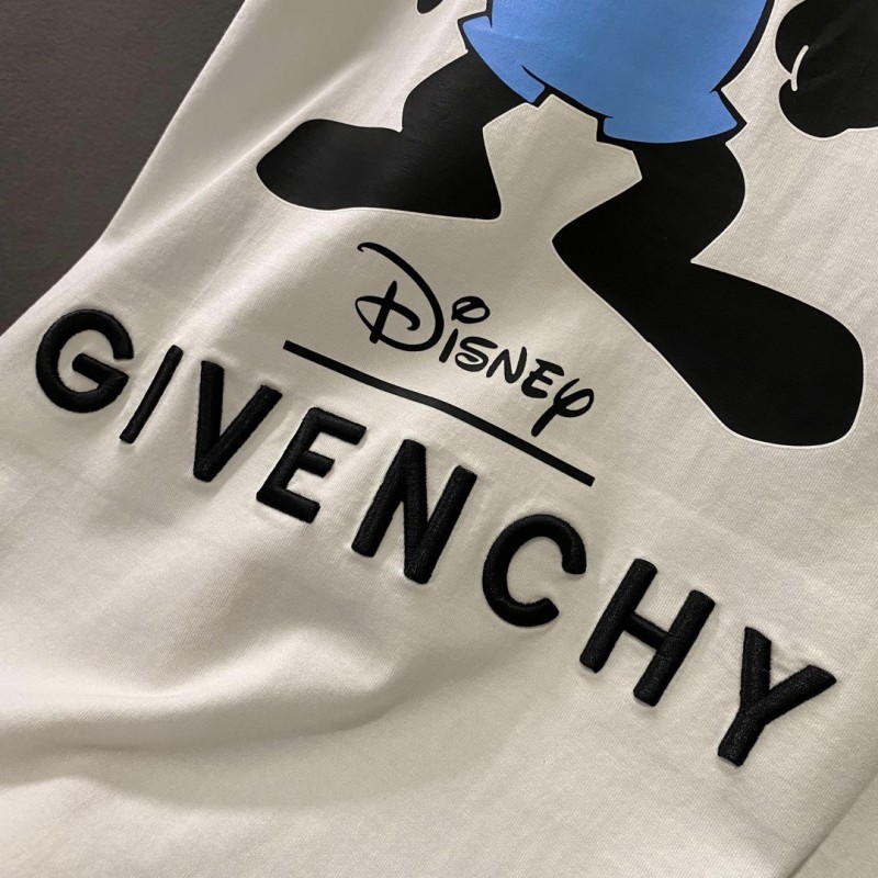 Givenchy Tee