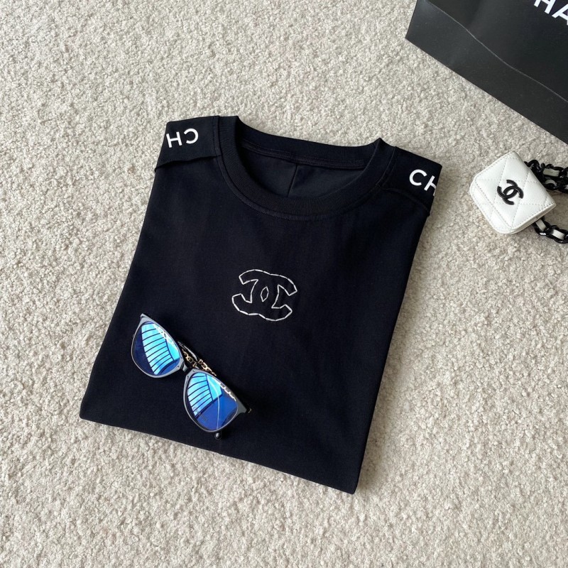 Chanel Long Sleeves Tee