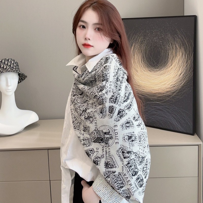 Dior Shawl