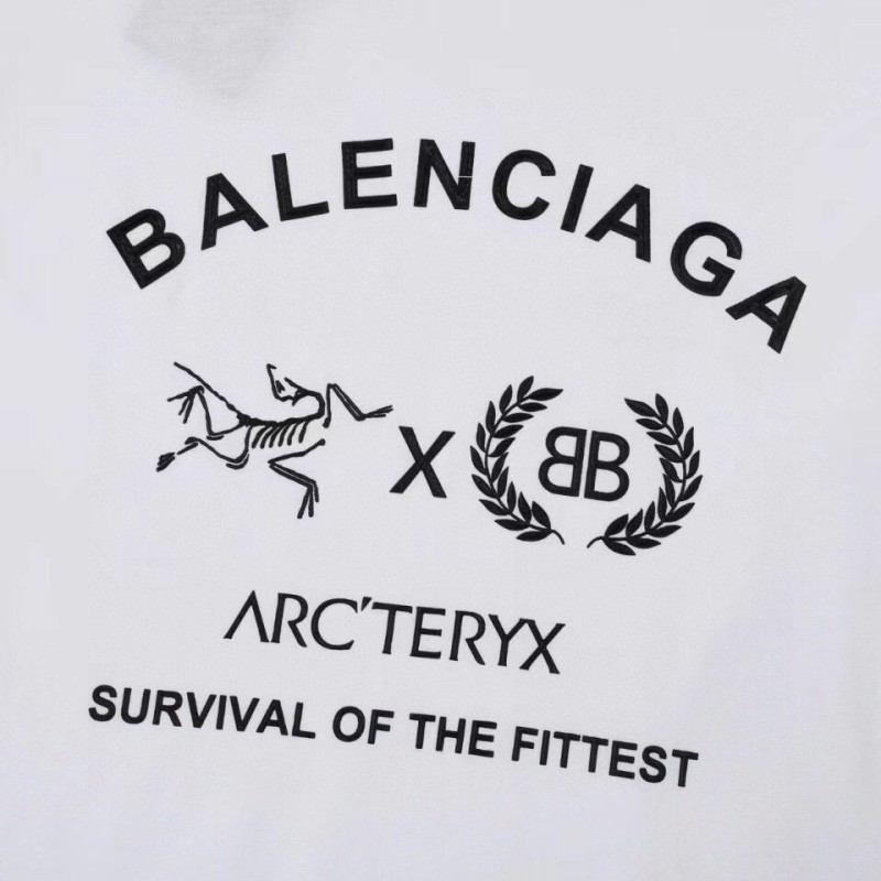 Balenciaga Unisex Sweater