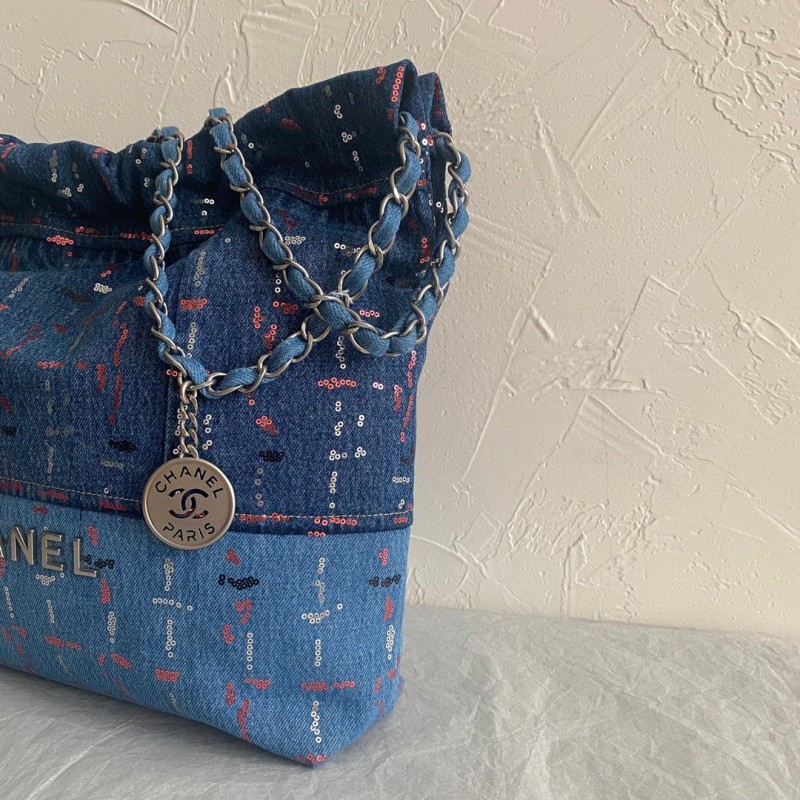 Chanel  22Bag