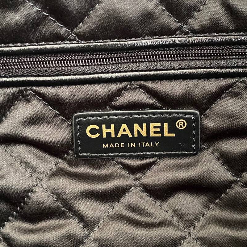 Chanel  22Bag (升级版褶皱黑金）