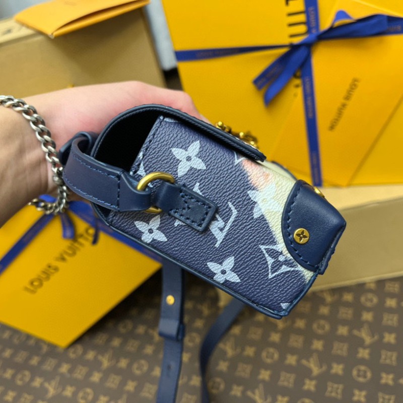 LV Steamer Bag