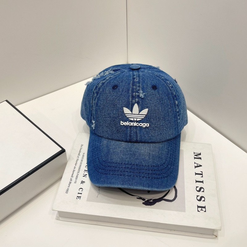 Balenciaga Cap