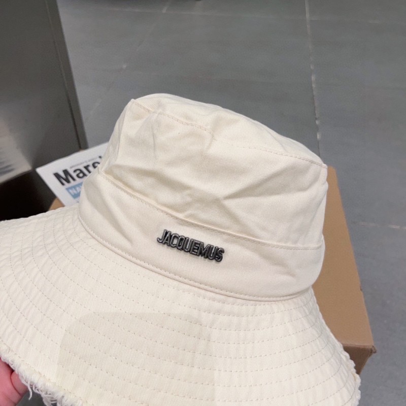 Jacquemus Bucket Hat