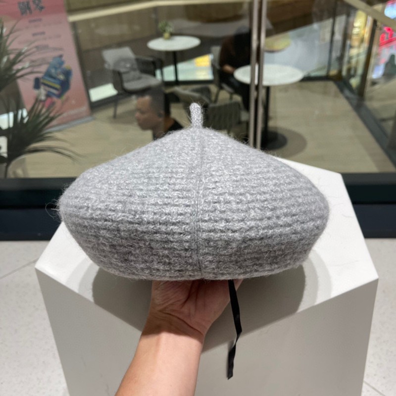 LV Berets