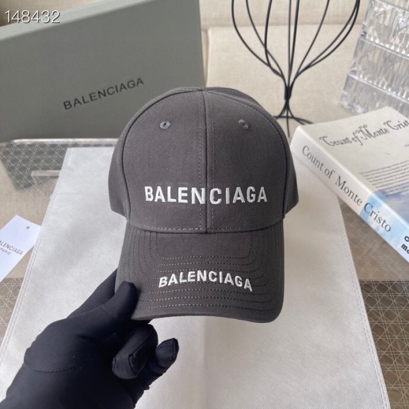 Balenciaga Cap