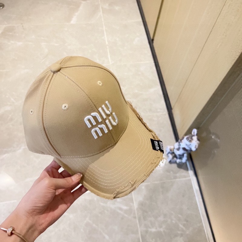 MiuMiu Cap