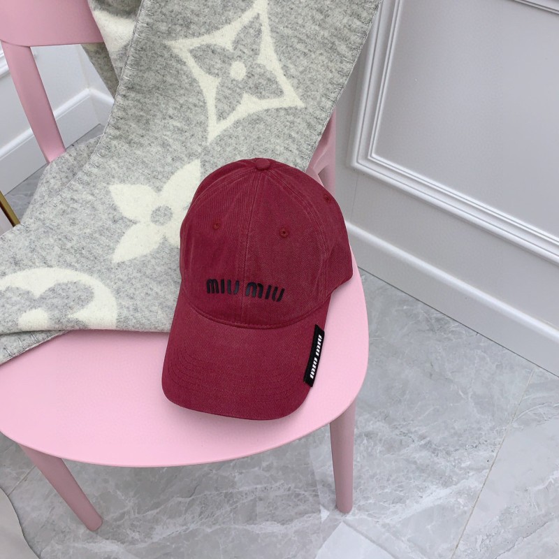 MiuMiu Cap