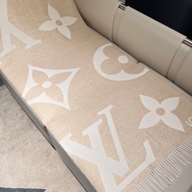 LV Scarf