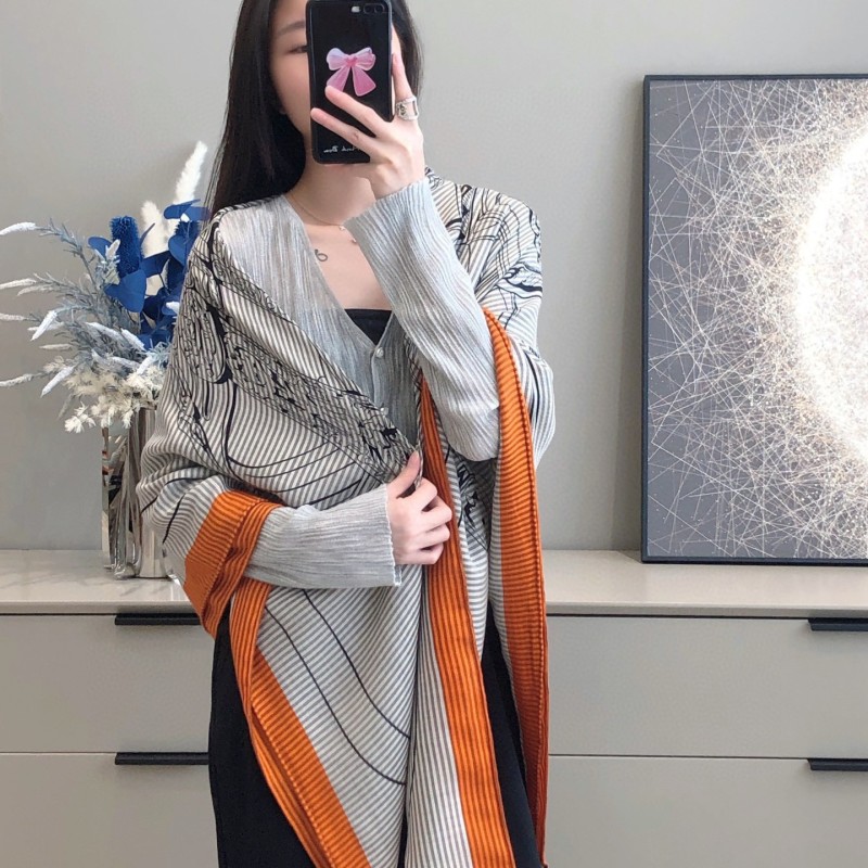 Hermes Shawl