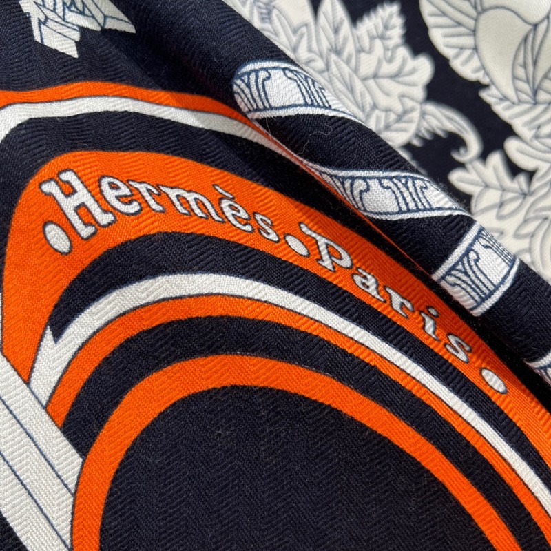 Hermes Shawl